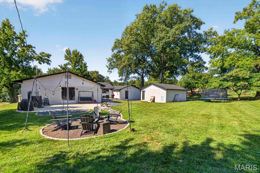 14391 Ladue Road