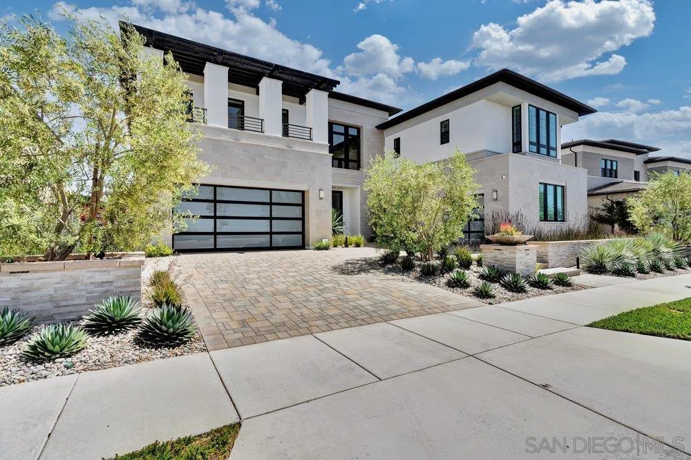 6179 Summit Crest Circle