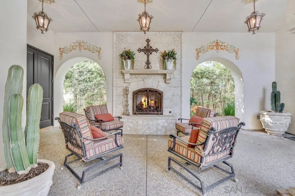 7748 Road To Zanzibar