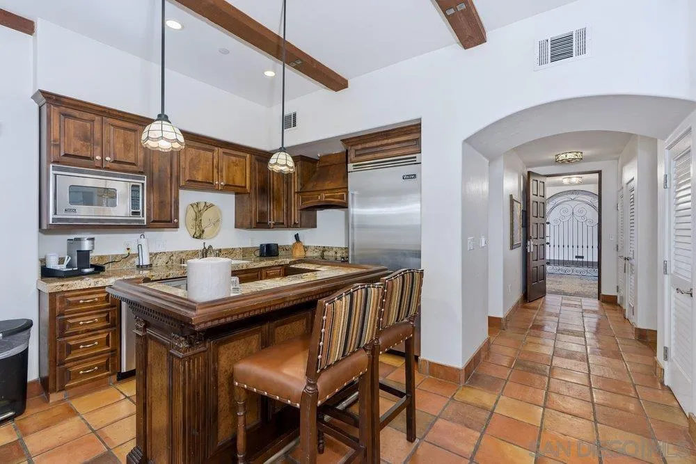 7319 Estrella De Mar Rd 10