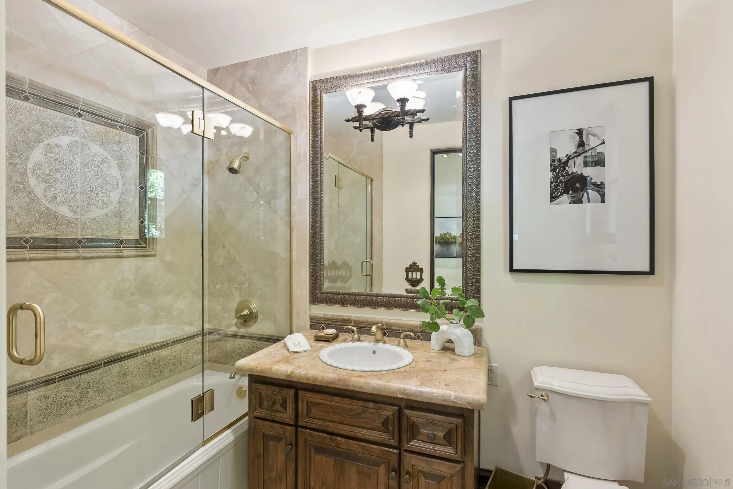 7748 Road To Zanzibar