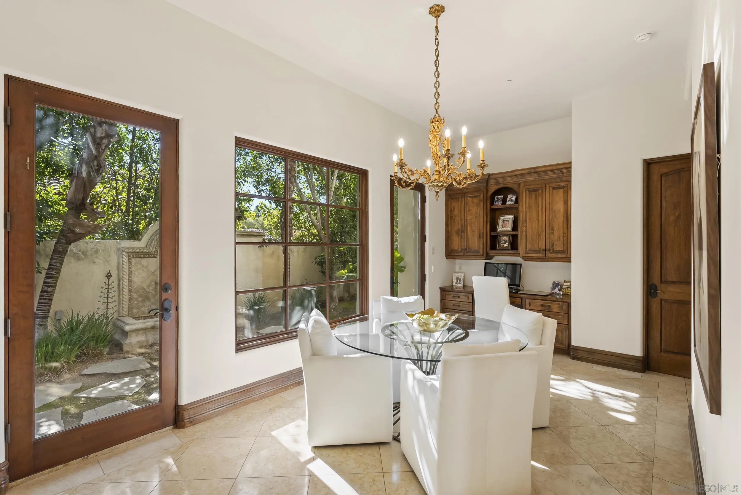 7748 Road To Zanzibar