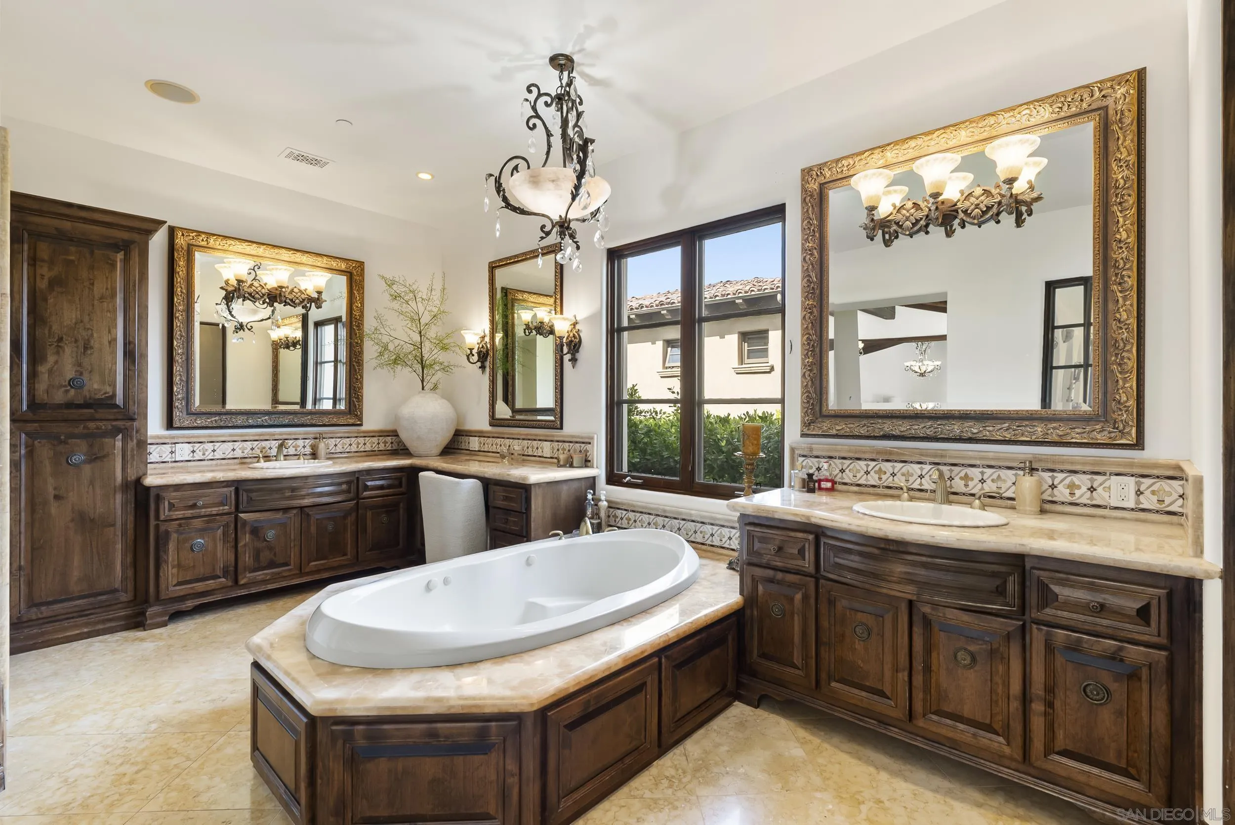 7748 Road To Zanzibar