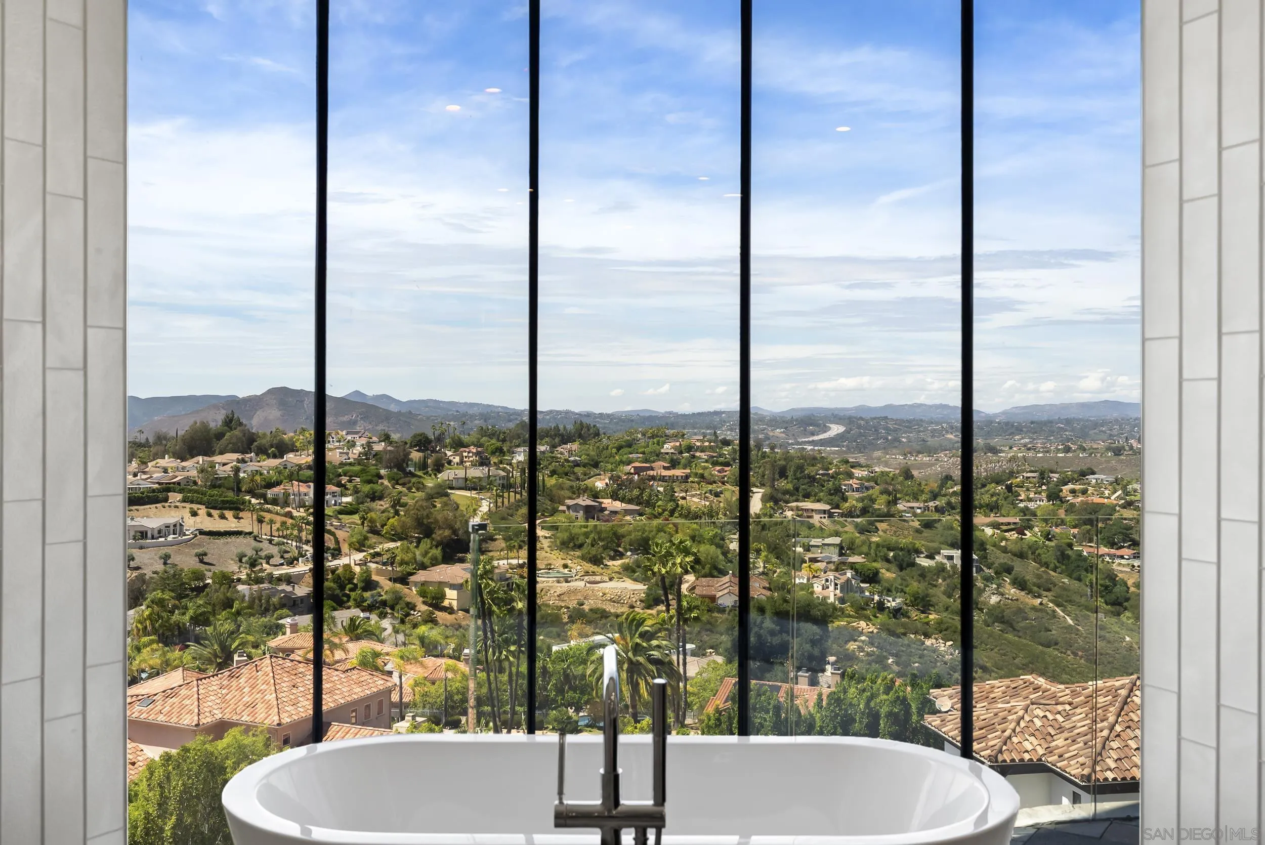 13220 Highlands Ranch Rd