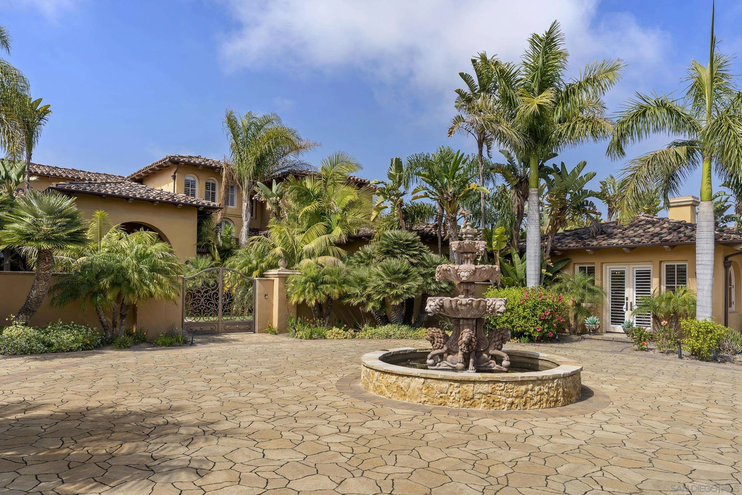 4760 Rancho Del Mar Trail