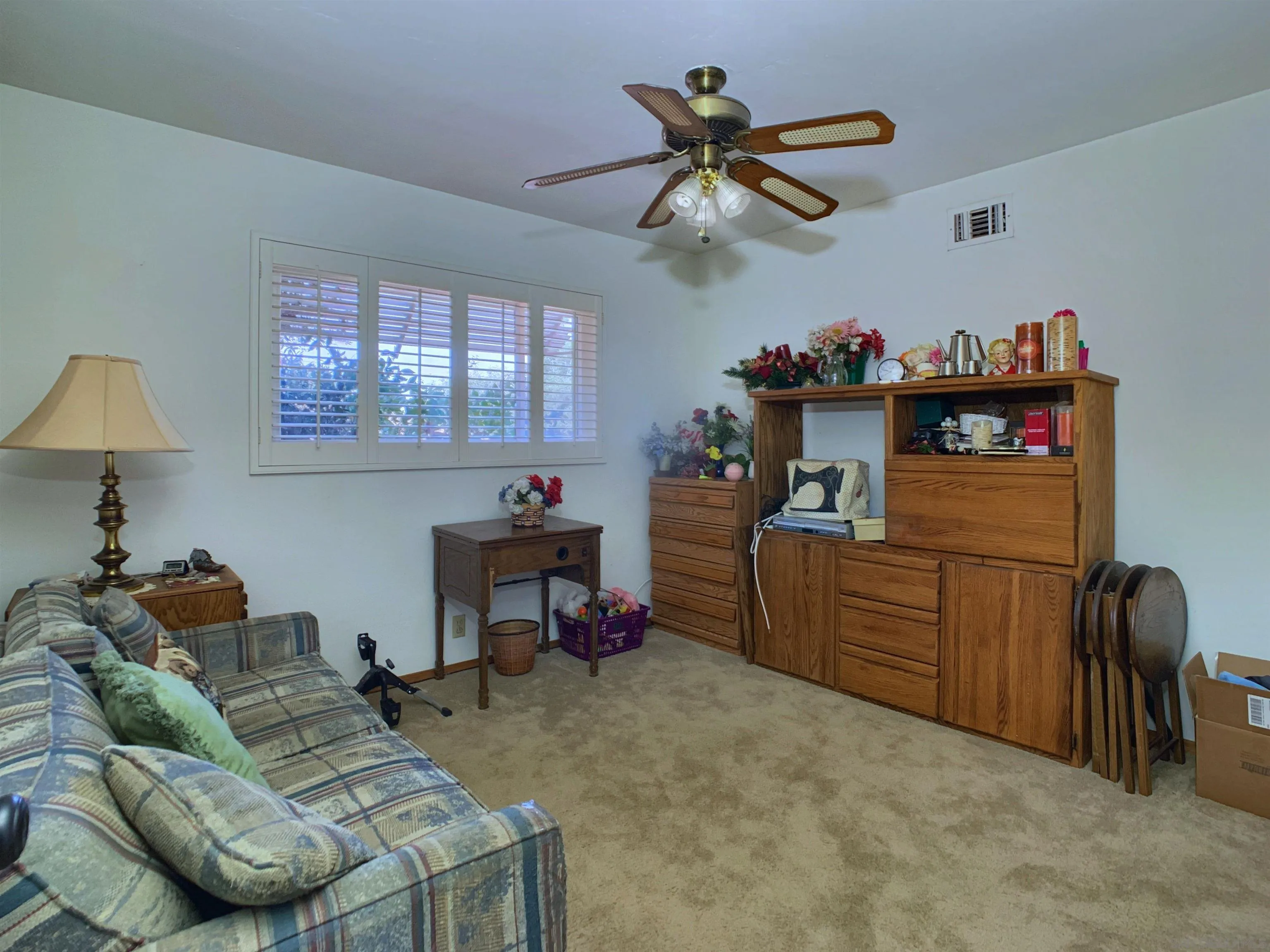 6345 Primrose