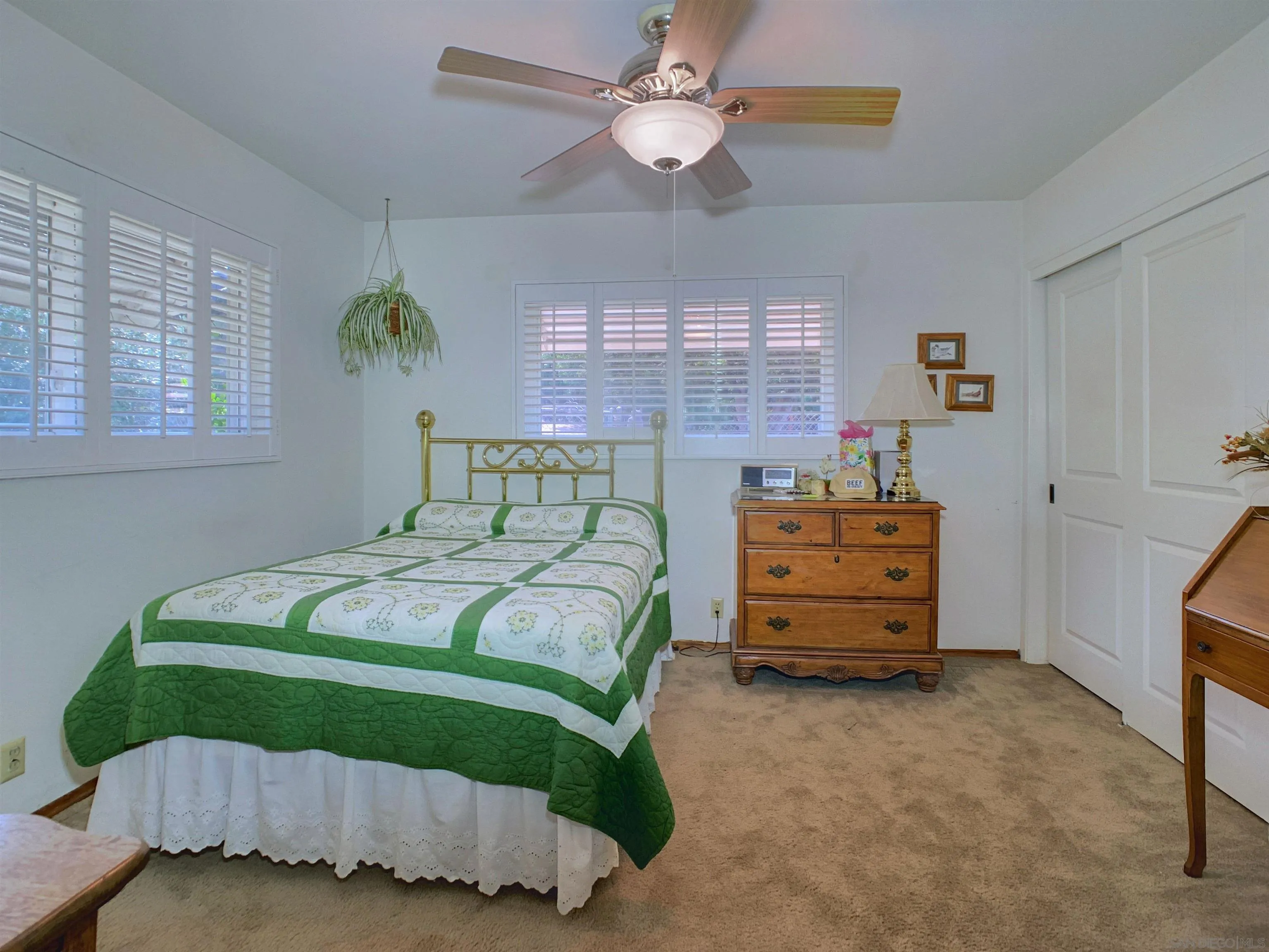 6345 Primrose