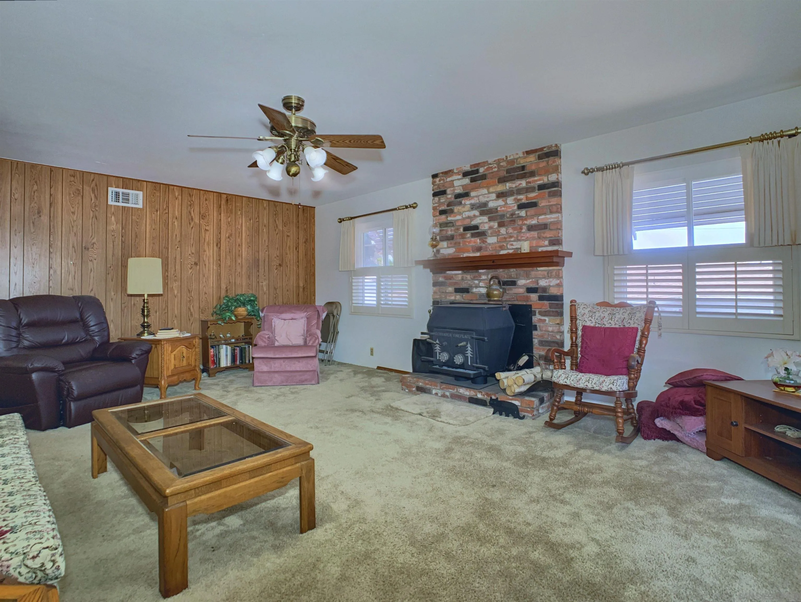 6345 Primrose