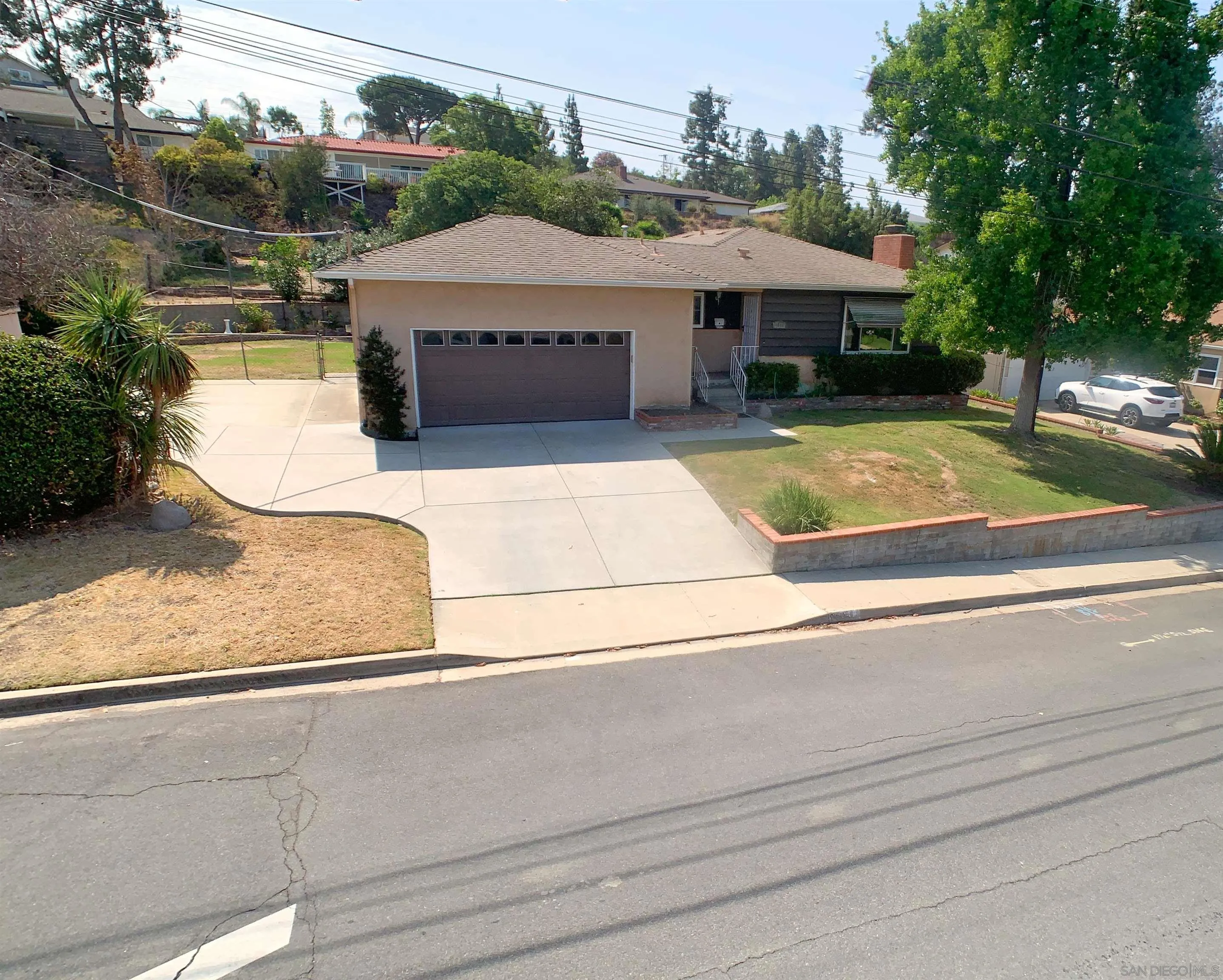 6345 Primrose