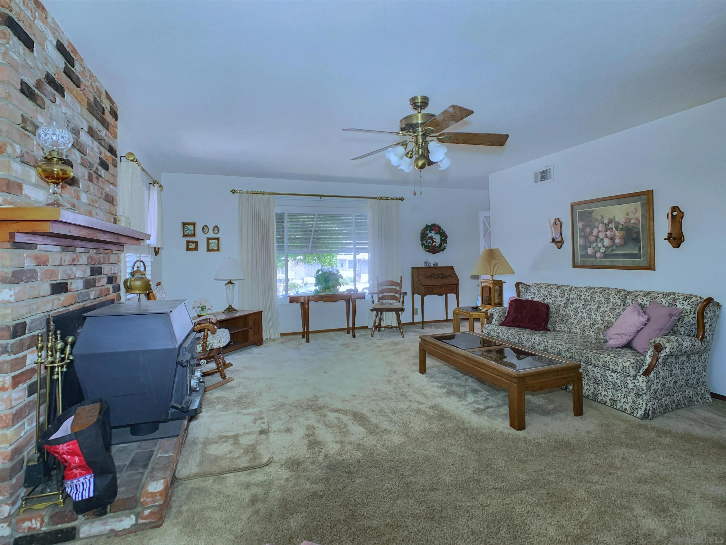 6345 Primrose