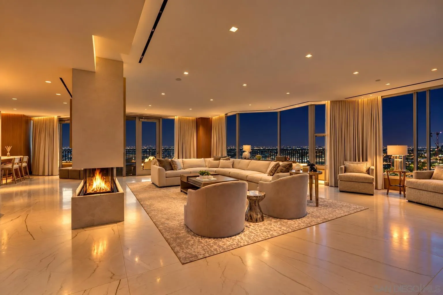 2500 Sixth Ave Unit Penthouse 4