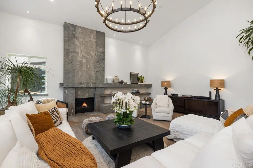 1240 Berryman Canyon, Encinitas