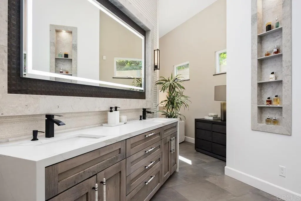 1240 Berryman Canyon, Encinitas