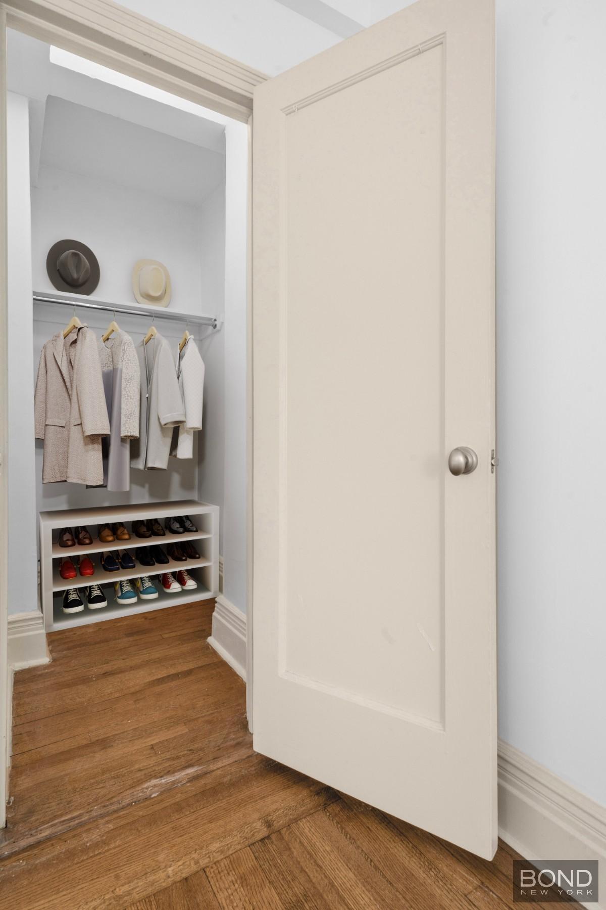 865 United Nations Plaza 14c