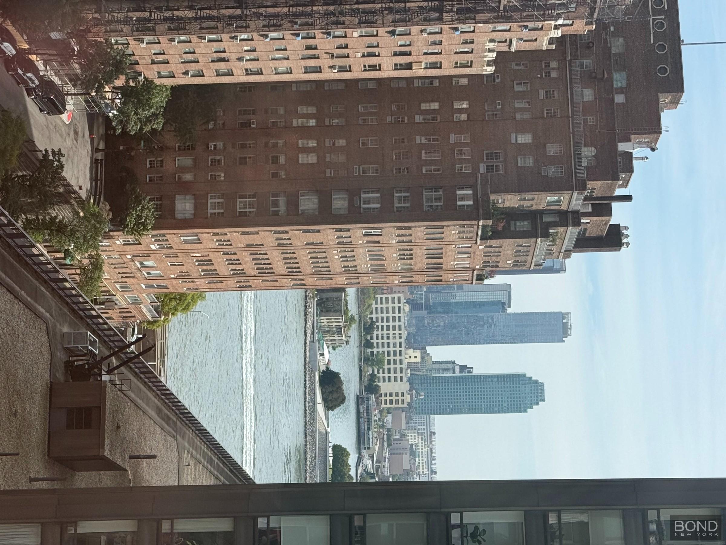 865 United Nations Plaza 14C