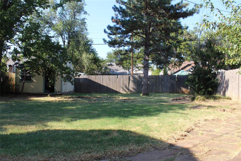 2529 N Cummings Drive