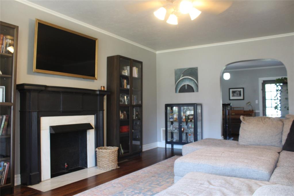 2529 N Cummings Drive