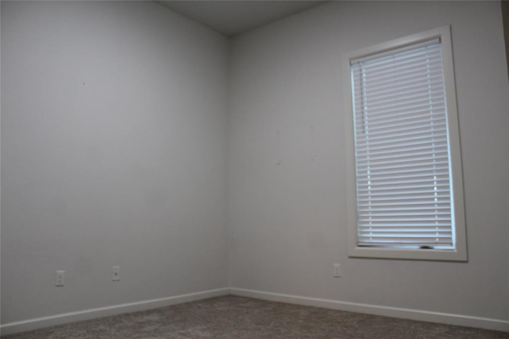 6413 NW 159 th Street