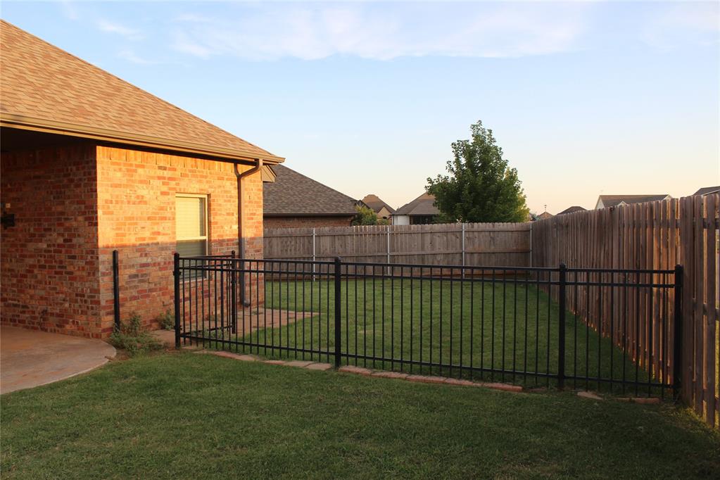 2221 N Sugar Sands Road