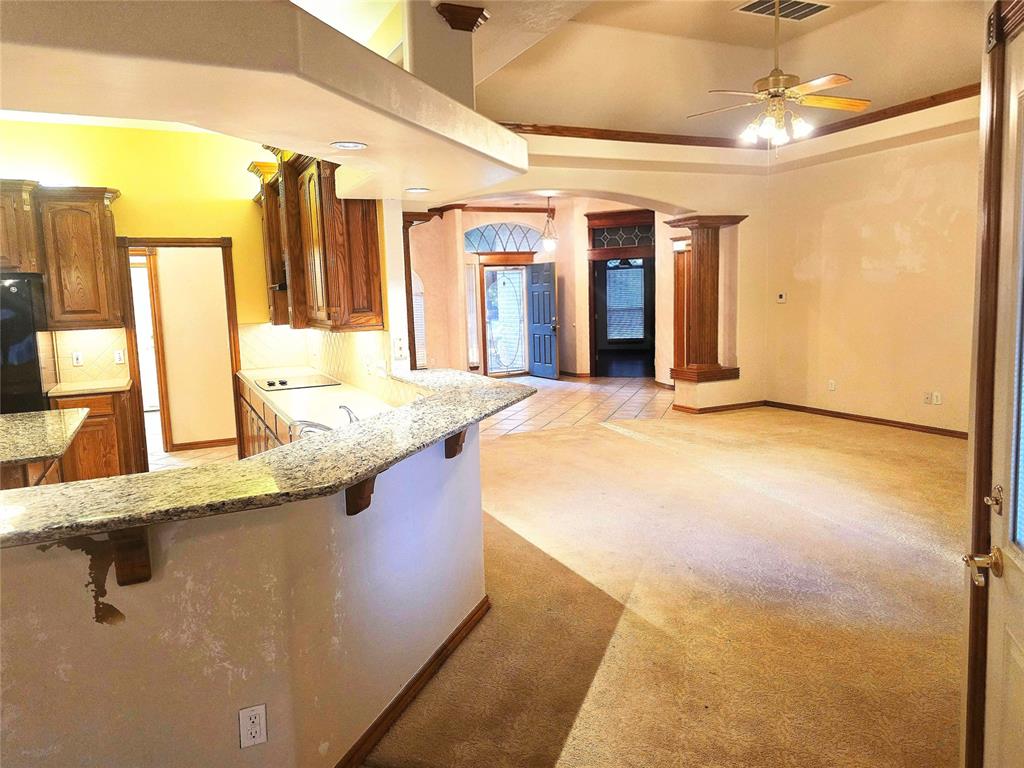 14912 W Jefferson Lane