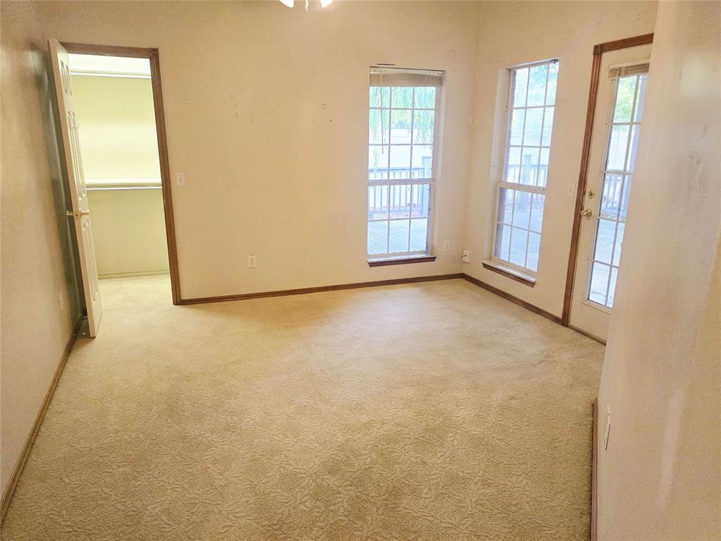 14912 W Jefferson Lane