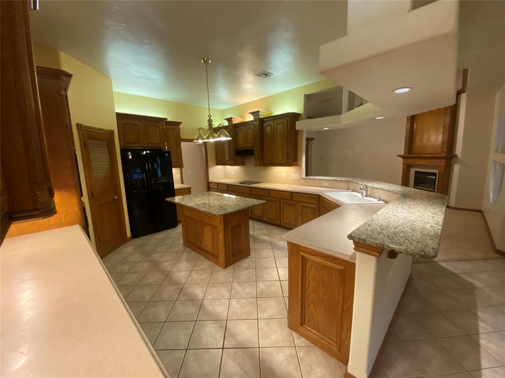 14912 W Jefferson Lane