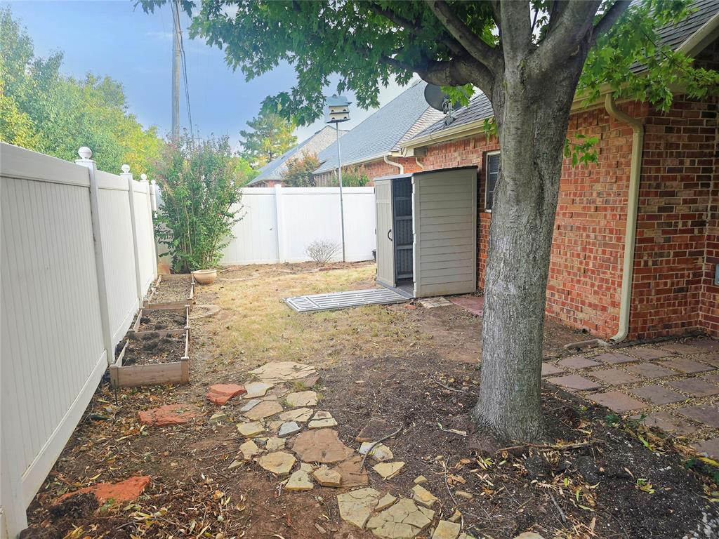 14912 W Jefferson Lane