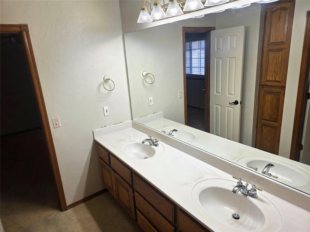 14912 W Jefferson Lane