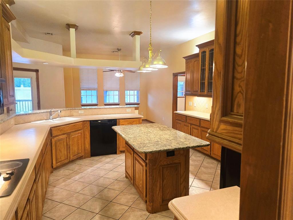 14912 W Jefferson Lane