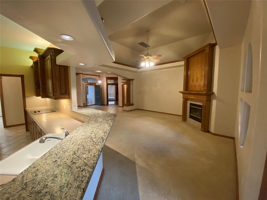 14912 W Jefferson Lane