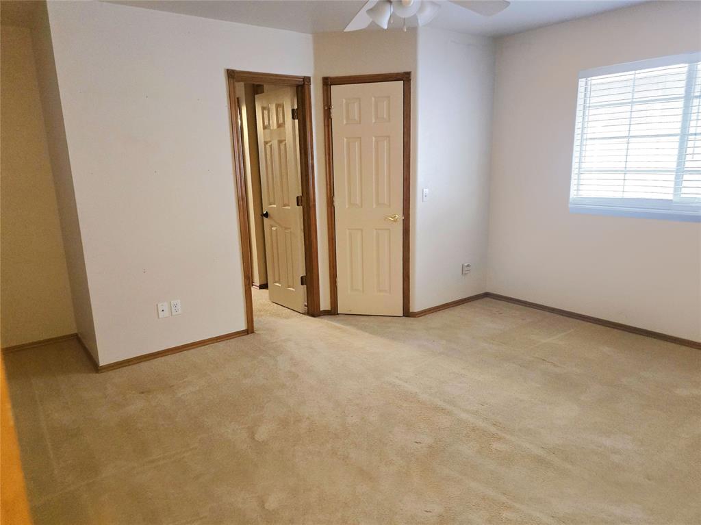 14912 W Jefferson Lane