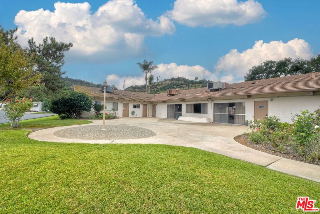 3909 Reche Rd 164