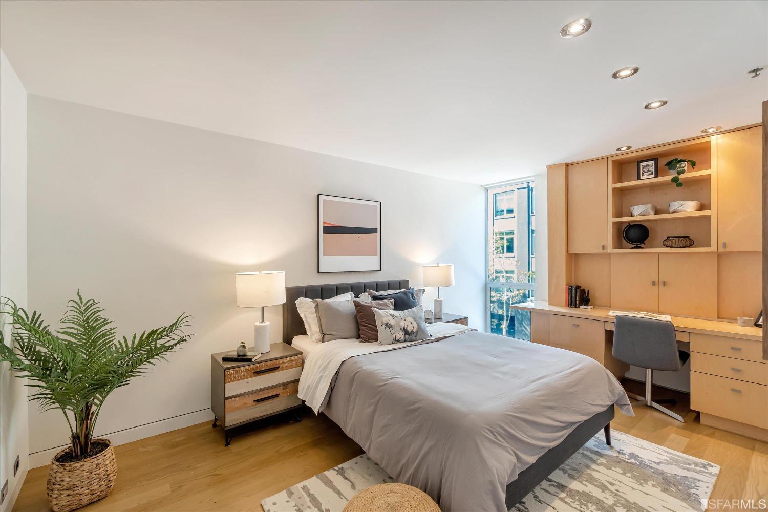170 Pacific Avenue Unit: 24