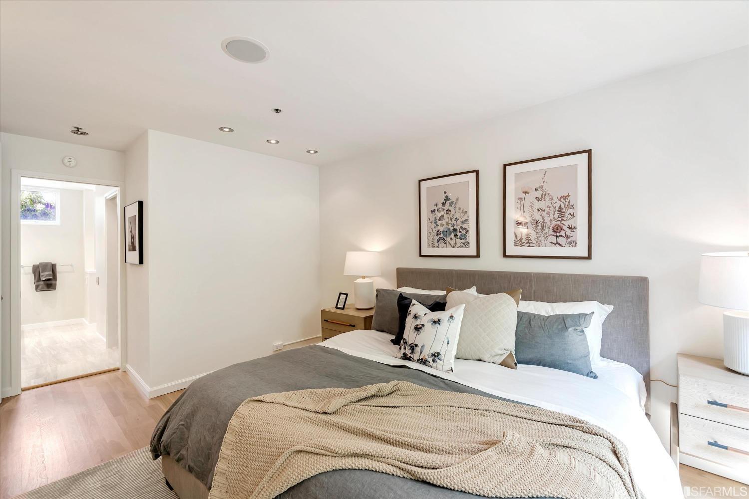 170 Pacific Avenue Unit: 24