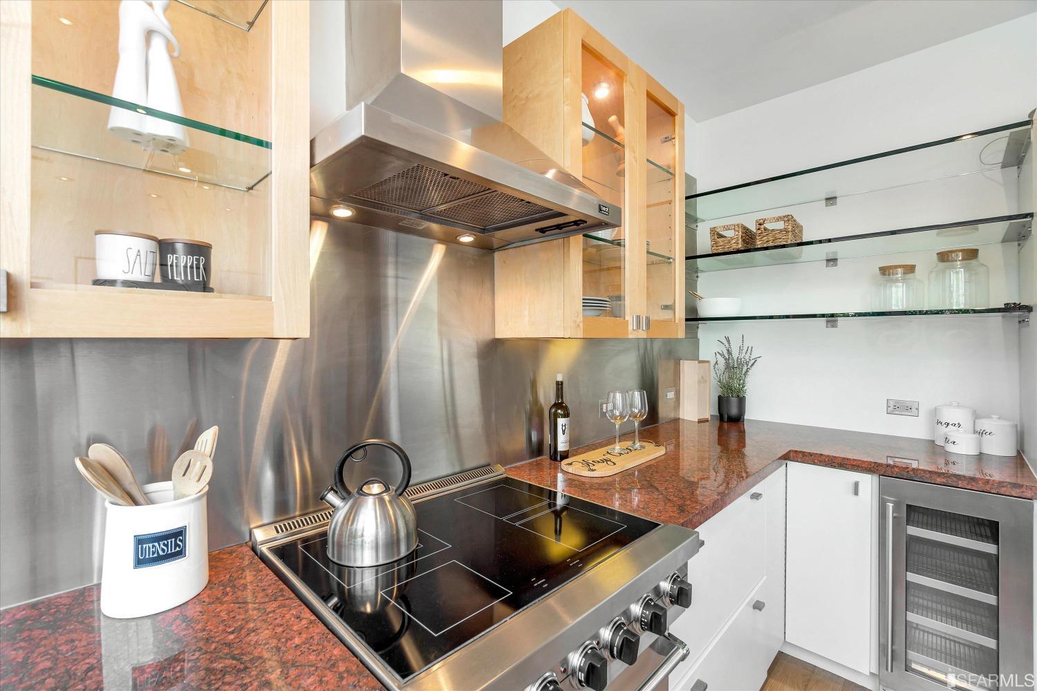 170 Pacific Avenue Unit: 24