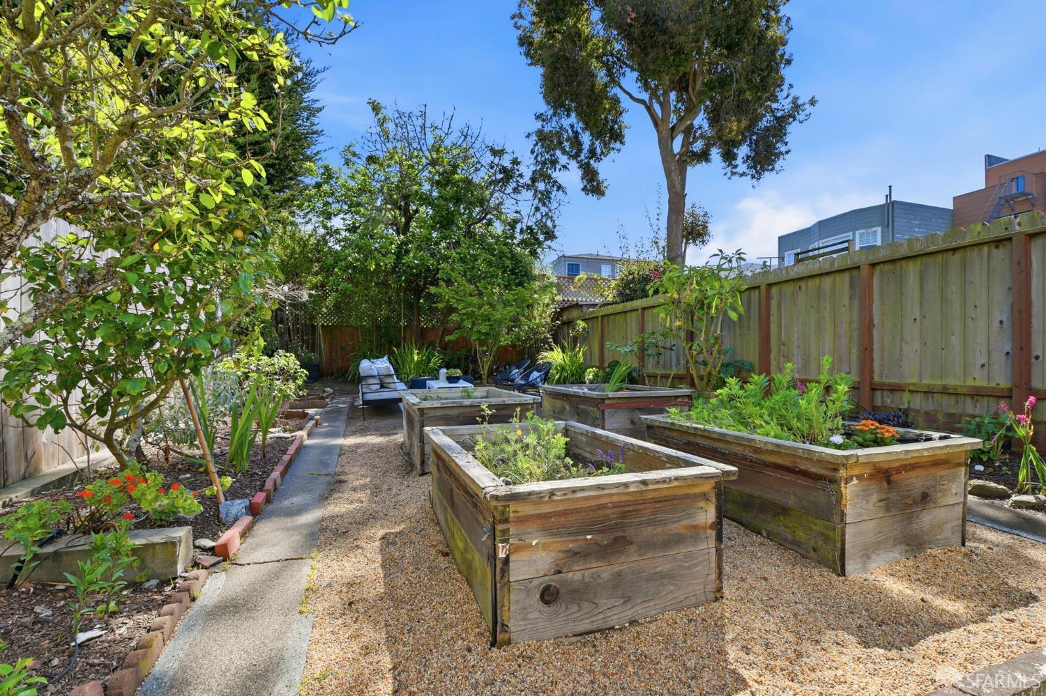 170 17th Avenue