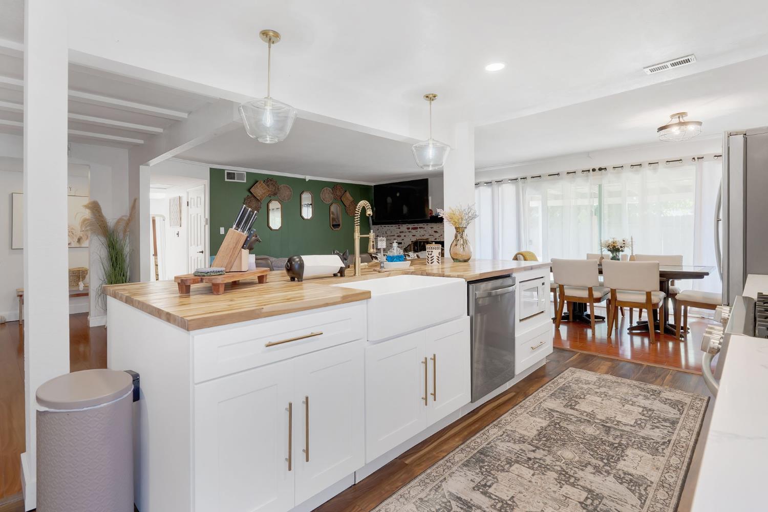 5837 Pioneer Way
