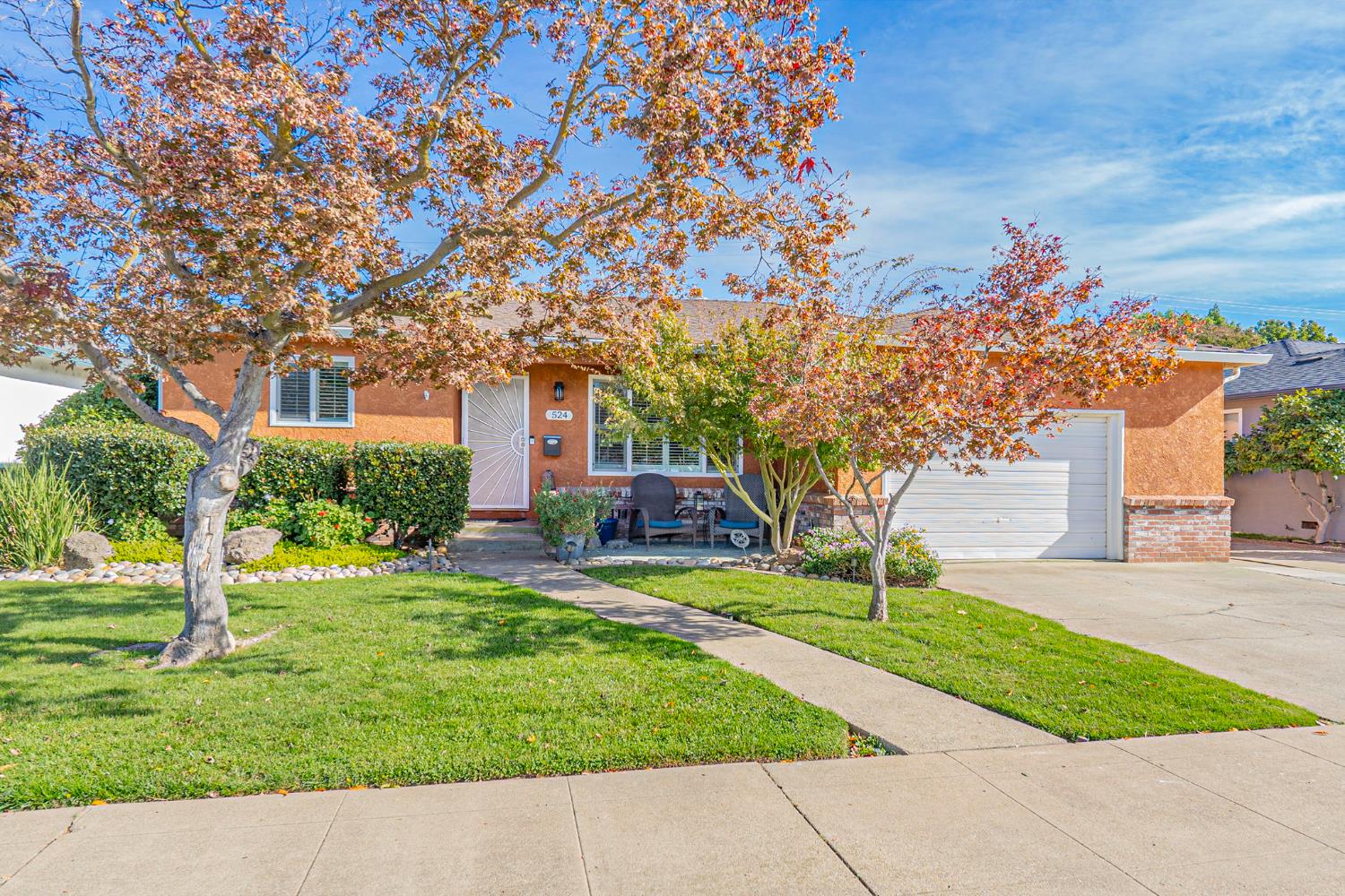 524 N Pacific Avenue