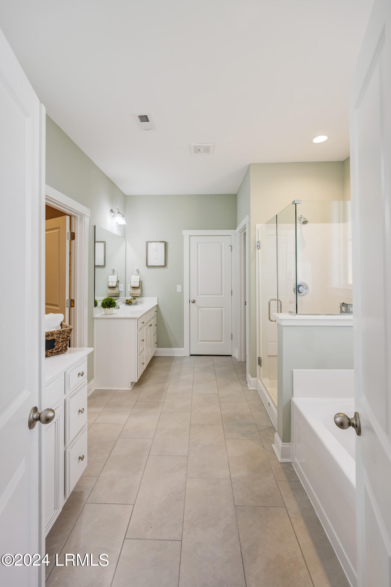 5 White Heron Drive