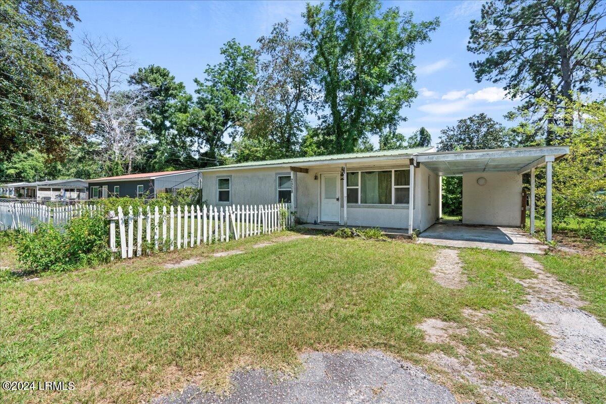 2908 2nd Street