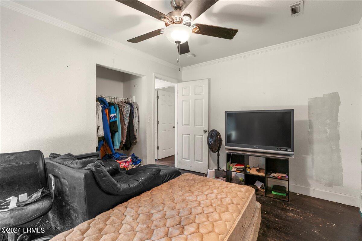 2908 2nd Street