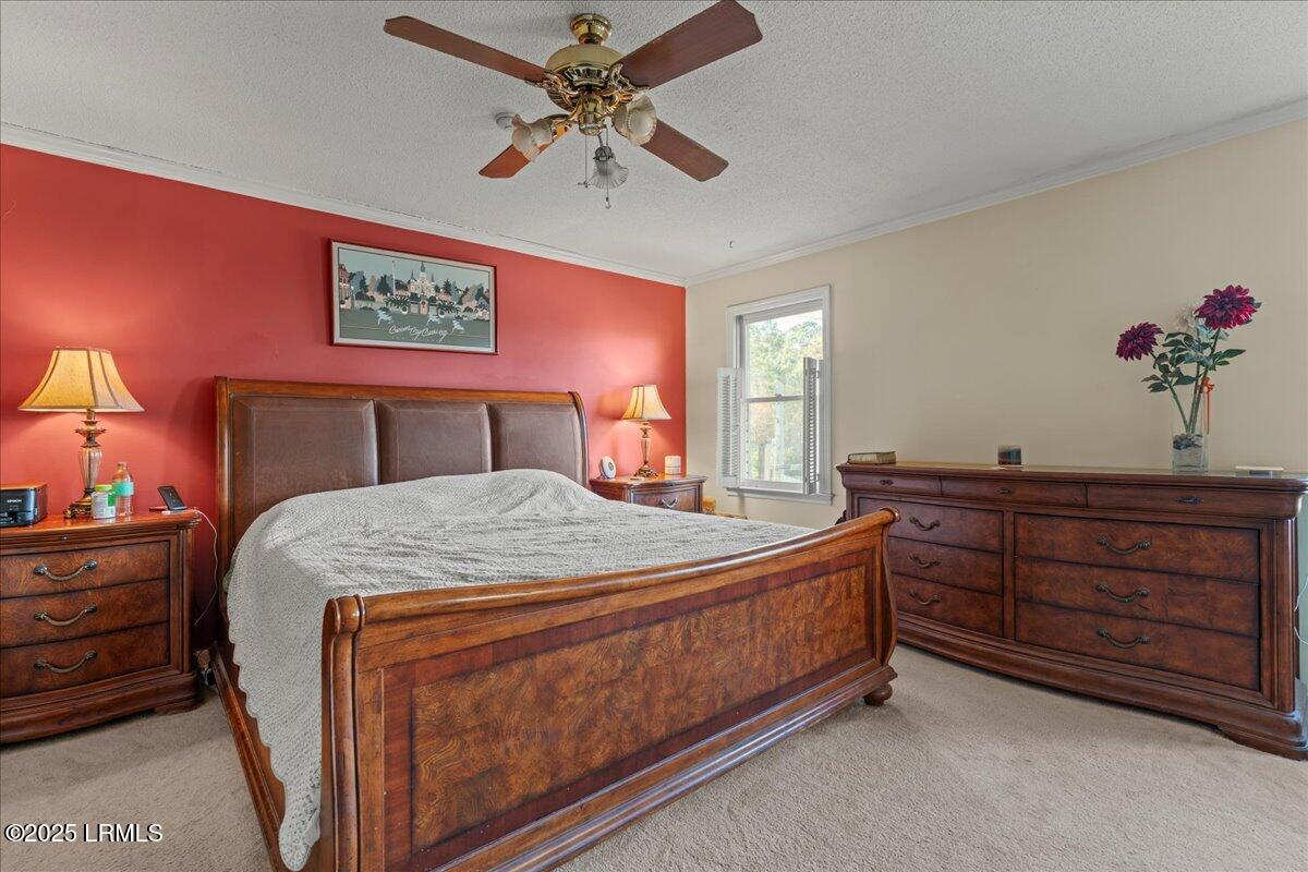 29 Grande Oaks Drive
