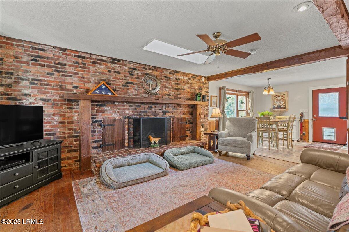 29 Grande Oaks Drive