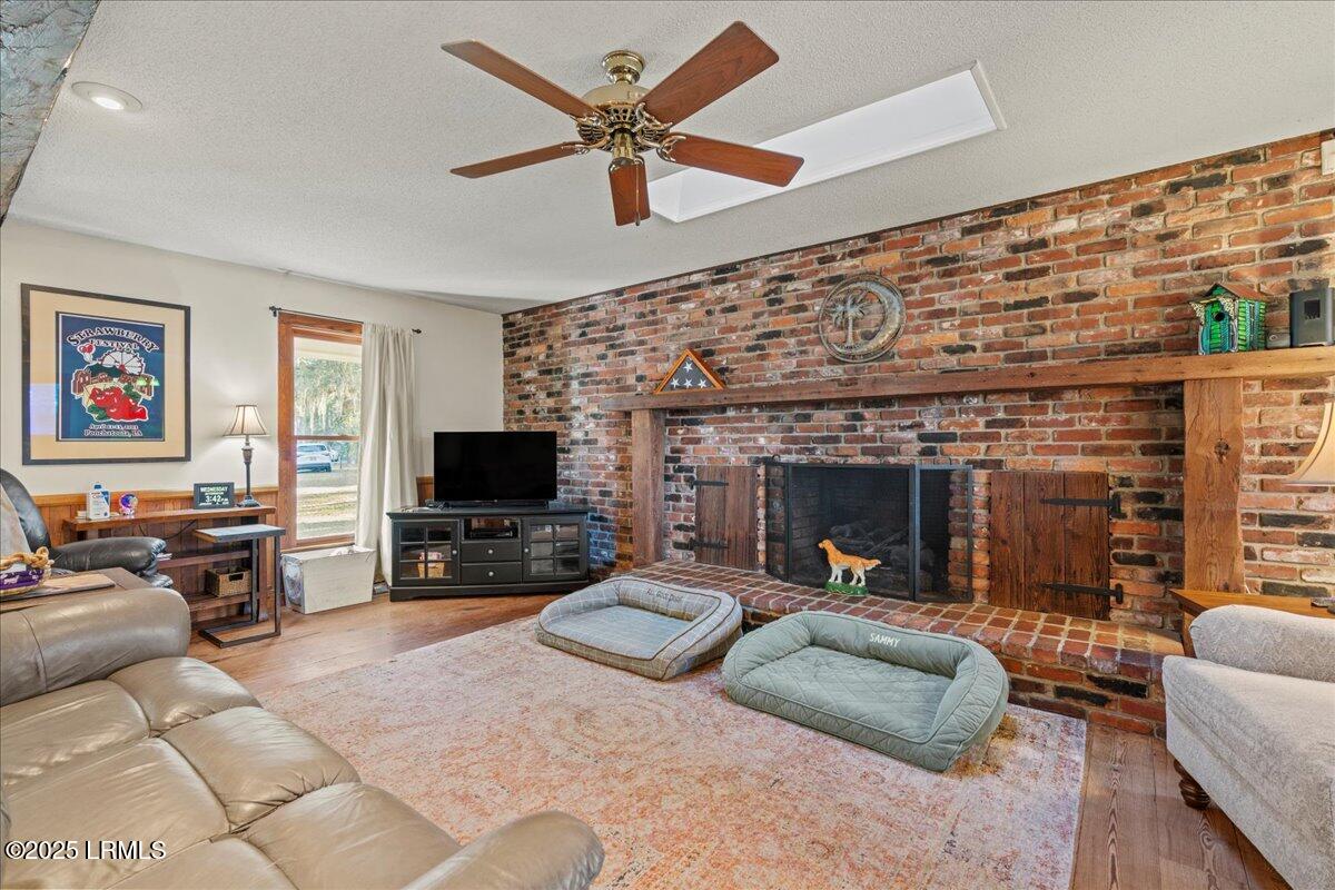 29 Grande Oaks Drive