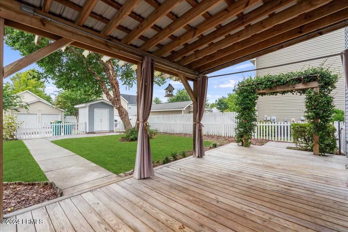 23 5th Avenue
