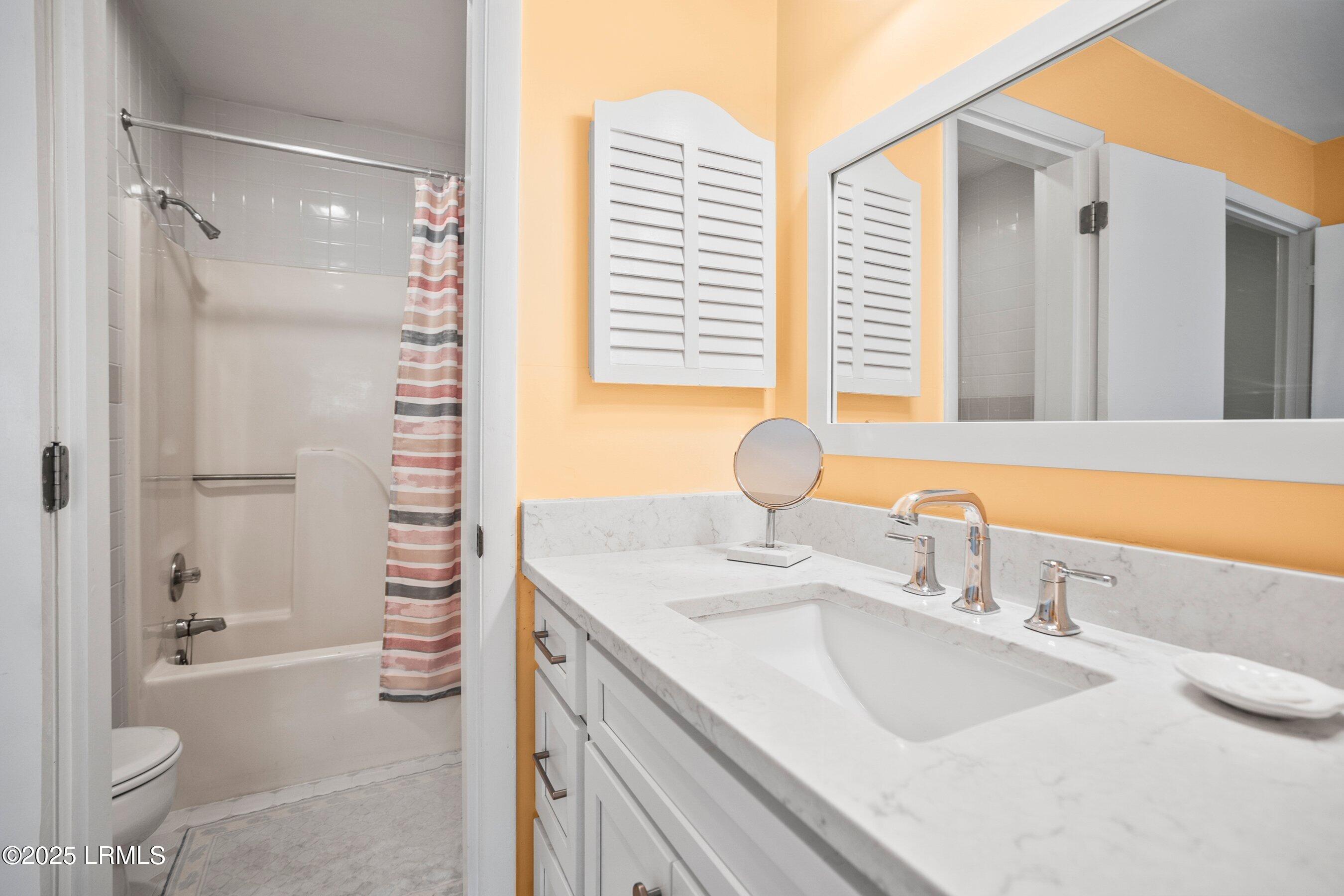 5 Cedar Reef Drive D201, St. Helena Island Unit: D201