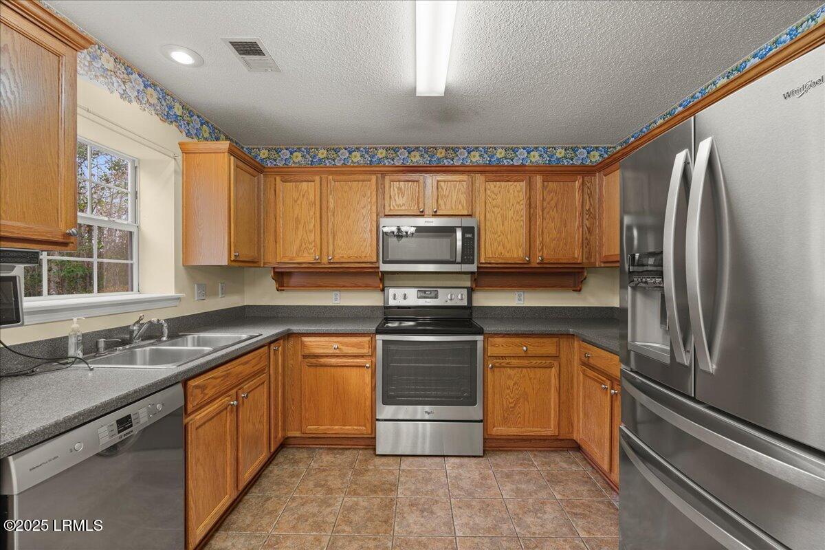 273 Stoney Crossing