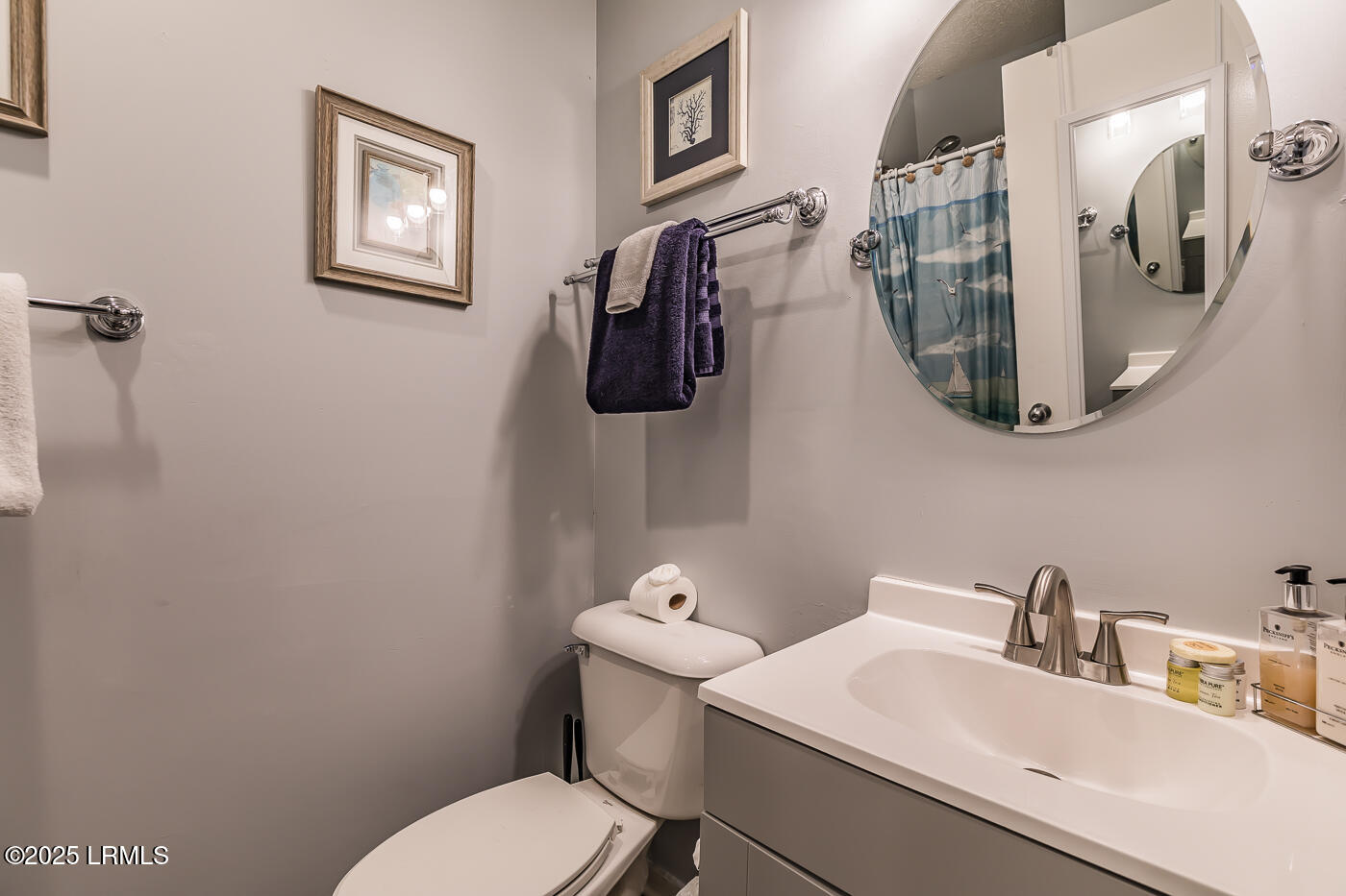 6 Harbor Drive N M214