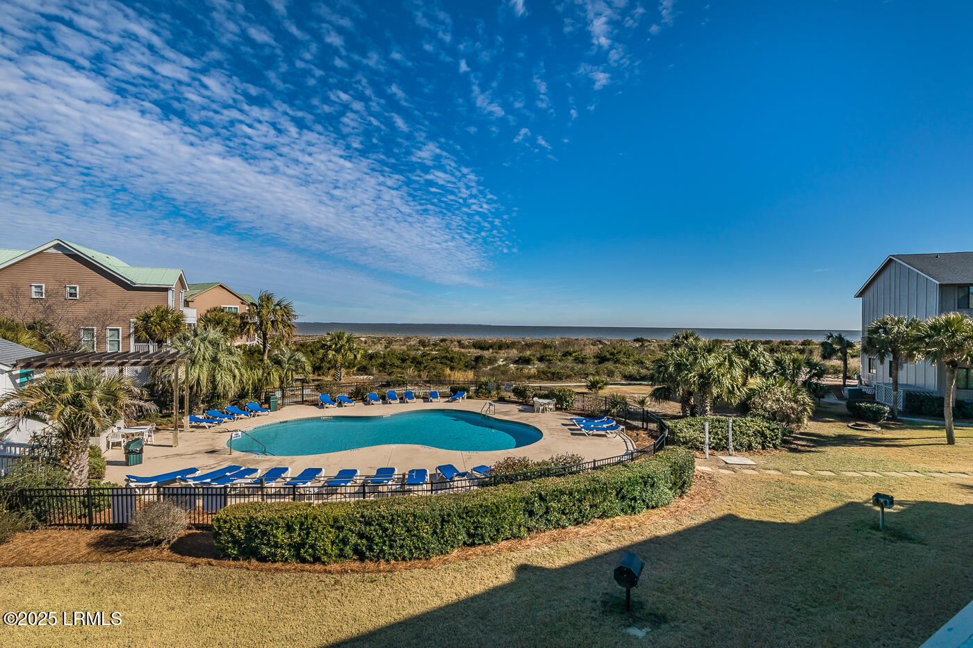 6 Harbor Drive N M214