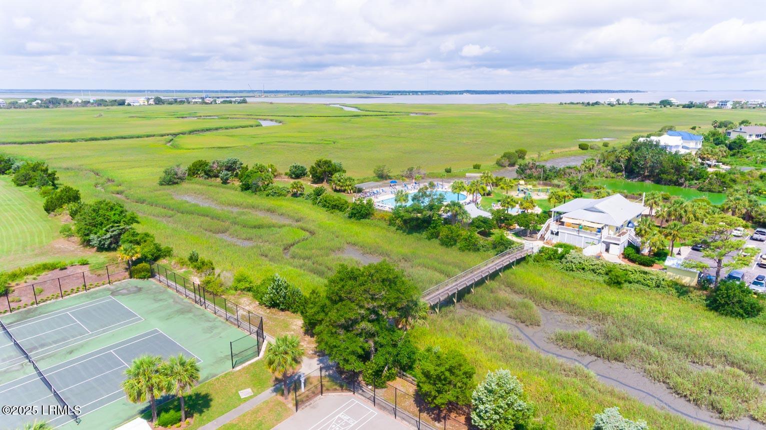 6 Harbor Drive N M214